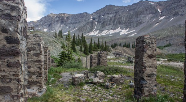 A Trip To These Little Known Mining Ruins In Colorado Is Truly One In A Million