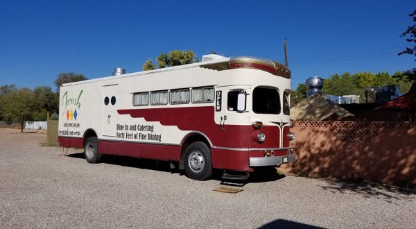 You Can Dine On A Retro Bus At This Amazing New Mexico Restaurant