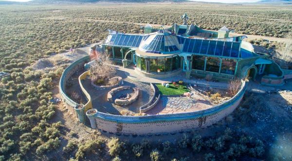 Tour These Off-The-Grid Homes In New Mexico For A Glimpse Into The Future