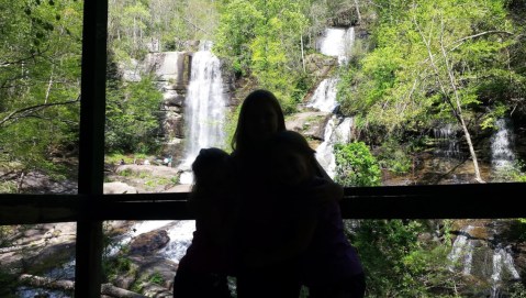 Your Kids Will Love This Easy 2.3 Mile Waterfall Hike Right Here In South Carolina
