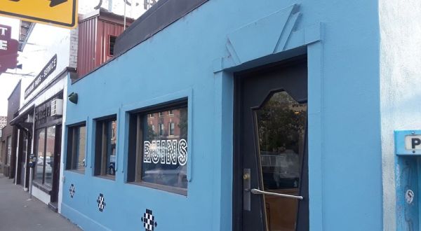 You Won’t Believe The Delicious Delicacies Hiding Behind These 9 Unassuming Washington Restaurant Doors