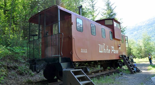 Sleep In This Train Car In Alaska For A Magical Adventure