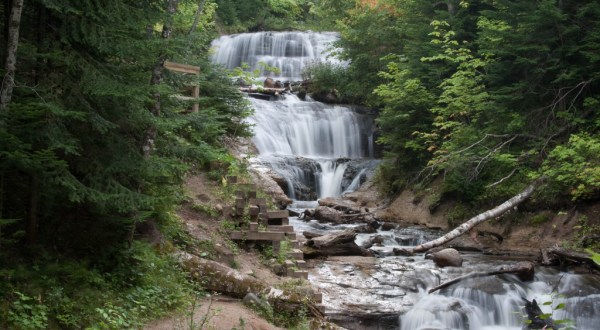 Discover One Of Michigan’s Most Majestic Waterfalls – No Hiking Necessary