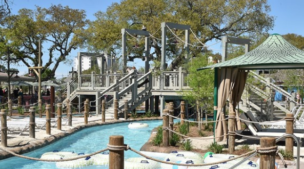 This Outdoor Water Playground In New Orleans Will Be Your New Favorite Destination