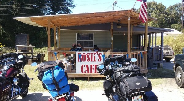 Blink And You’ll Miss These 10 Tiny But Mighty Restaurants Hiding In Mississippi