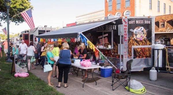 You Don’t Want To Miss This Epic Illinois BBQ Competition This Summer