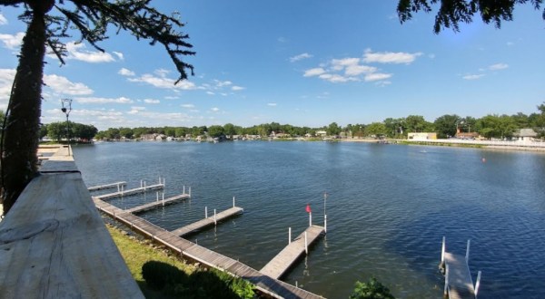 This Tiny Town In Indiana Has A Little Bit Of Everything