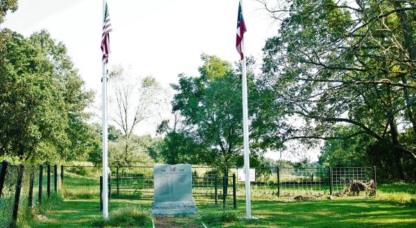 The Story Behind Missouri’s Mass Gravesite Is Like Something From A Horror Movie