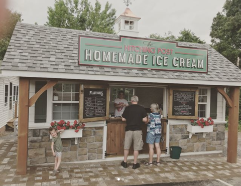 This Charming Ice Cream Shop Attached To A Kentucky General Store Is A Must-Visit