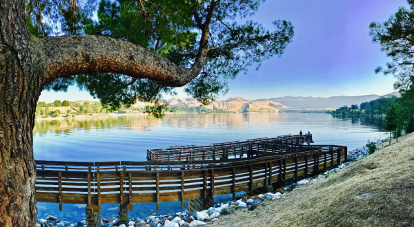 The Underrated Southern California Lake That’s Perfect For A Summer Day