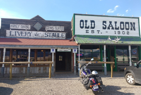 The Historic Montana Restaurant In The Middle Of Nowhere That's So Worth The Drive