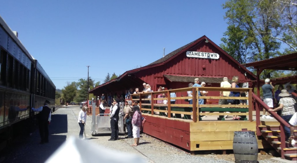 This Incredible Train Park in Northern California Will Transport You To The Old West
