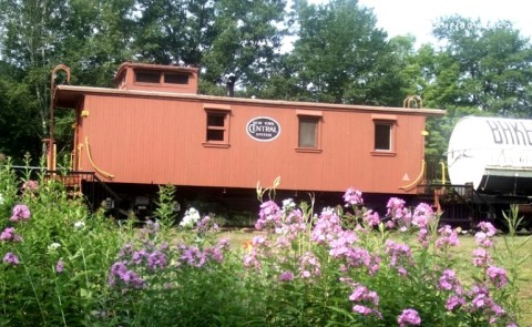 You Can Stay The Night In This Gorgeous Vintage Train Car In Massachusetts