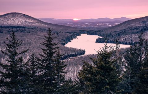 The Easy Trail In Vermont That Will Take You To The Top Of The World