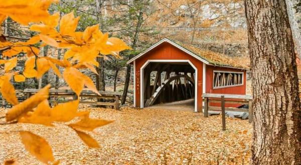 10 Out-of-This-World Hikes In Connecticut That Lead To Fairytale Footbridges