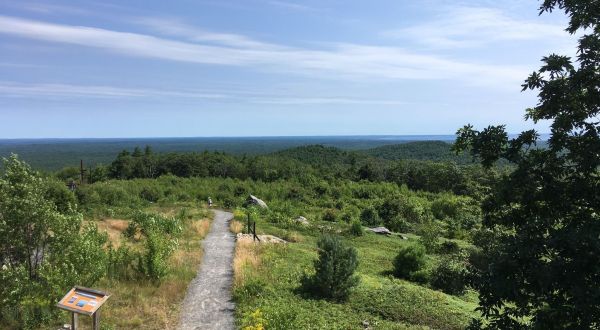 The Easy Trail In Maine That Will Take You To The Top Of The World