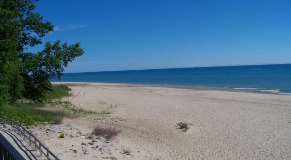 The Underrated Sandy Beach Near Detroit You Absolutely Need To Visit