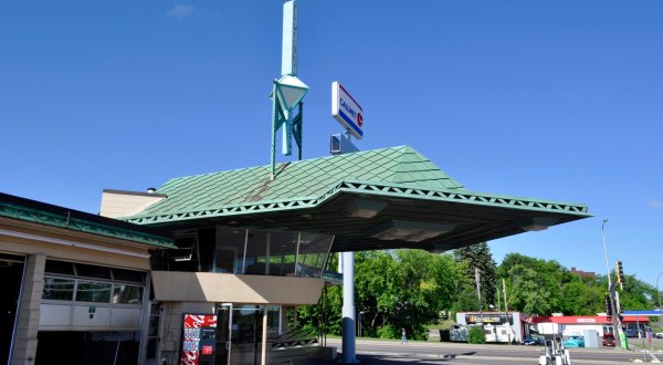 The Humble Gas Station In Minnesota That Is Actually An Architectural Wonder