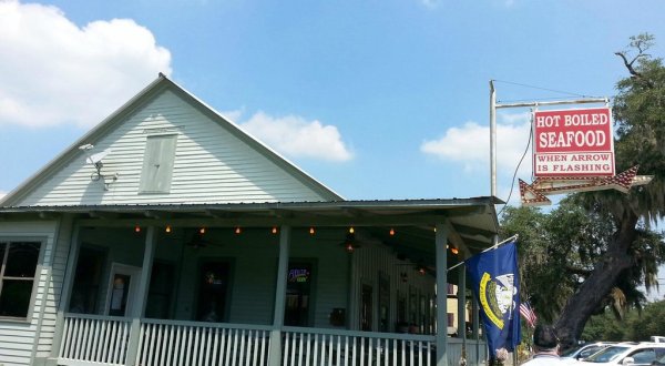 You’ll Never Forget Your Experience At This Charmingly Rustic Restaurant In Louisiana