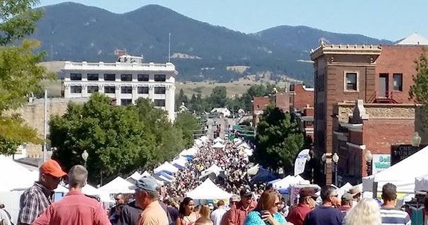 These 5 Fantastic Street Fairs Will Show You The Best Of Montana