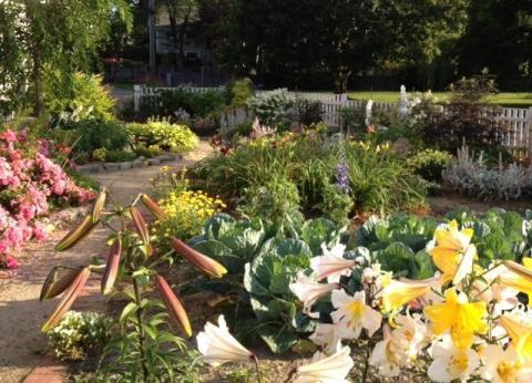 This Annual Tour Takes You Inside New Hampshire's Hidden Gardens