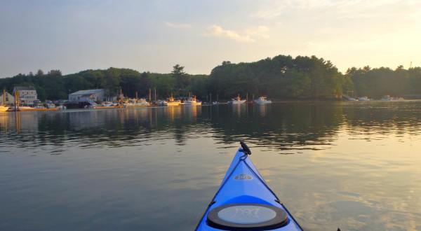 This Epic Kayak Tour Will Give You A New Perspective on New Hampshire