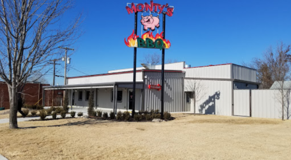 Try This Unique Restaurant In Oklahoma For Some Of The Best BBQ And Chicken You’ve Ever Tasted