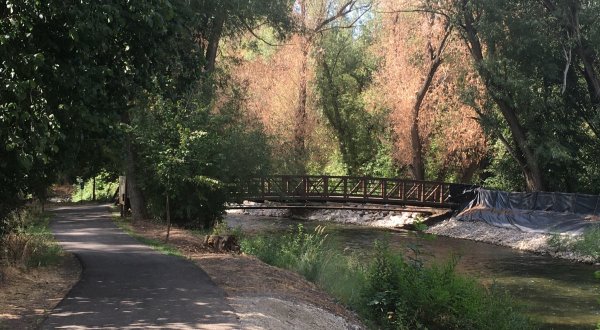 The Riverside Trail In Utah That’s Perfect For The Whole Family