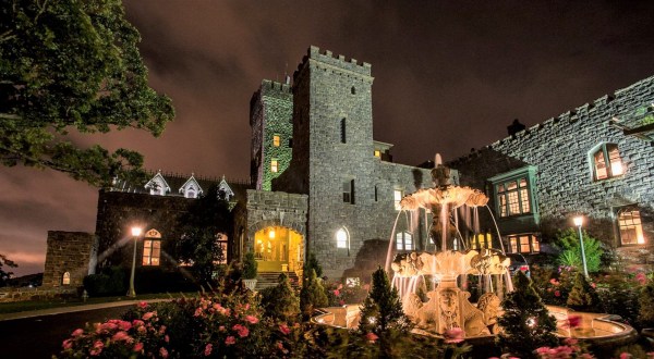 This Castle Restaurant In New York Is A Fantasy Come To Life