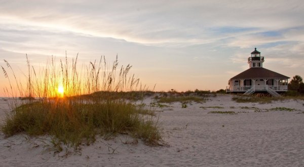 The Underrated Sandy Beach In Florida You Absolutely Need To Visit