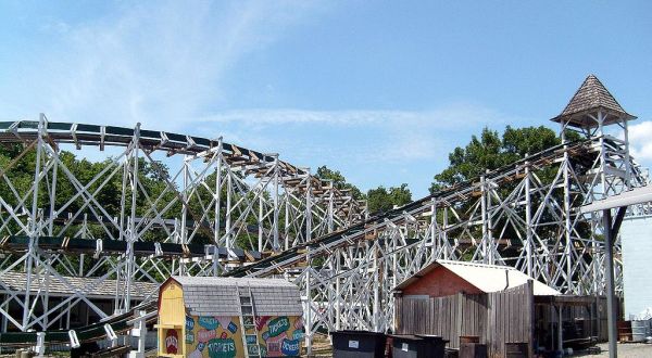The Oldest Wooden Roller Coaster In America Is Right Here In Pennsylvania And It’s Amazing