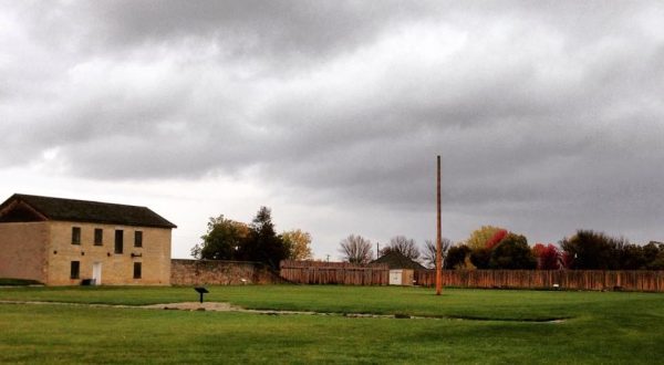 Everyone In Iowa Should See What’s Inside The Walls Of This Abandoned Fort