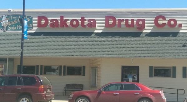 People Drive From All Over For The Ice Cream At This Charming North Dakota Soda Fountain