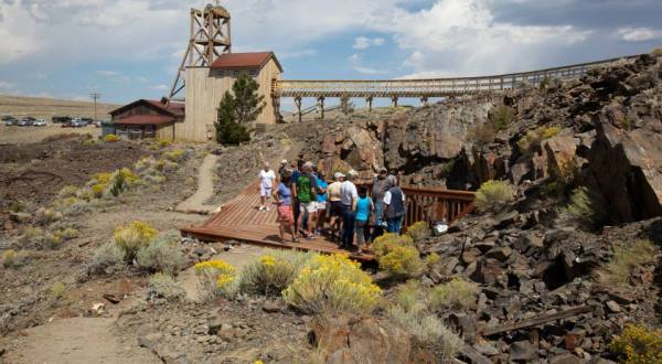 The Mine Tour In Wyoming That Will Take Your Family On A Fascinating Adventure