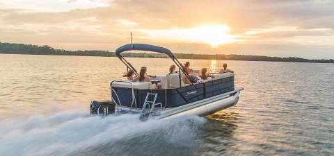 There's A Pontoon Boat Tour In Florida That Will Take You On A Water Adventure Like No Other
