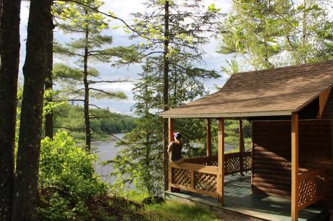 This River Cabin Resort In Maine Is The Ultimate Spot For A Getaway