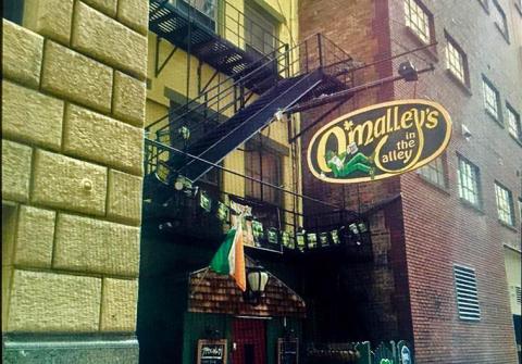 This Iconic Alley Pub Is Cincinnati's Oldest Hole-In-The-Wall Destination