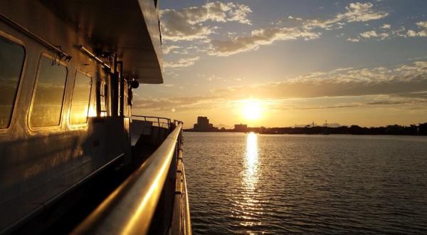 This Sunset Cruise In Mississippi Is The Perfect Summer Adventure