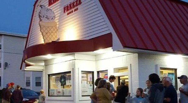 This Beloved Maine Ice Cream Shop Was Voted Best Soft Serve In The State