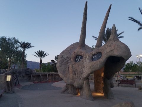 This Unusual Park Is Like An Urban Oasis In The Nevada Desert And It's Amazing