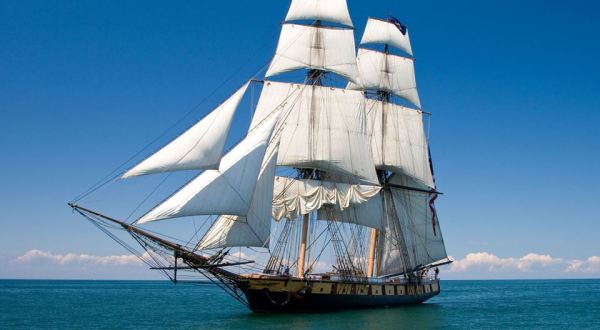 You Won’t Want To Miss This Incredible Festival Of Ships Near Cleveland