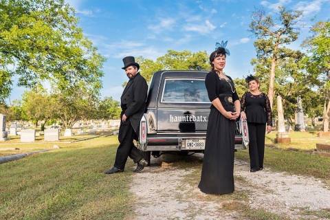 The Creepy Austin Ghost Tour That Takes You Through The City In A Hearse