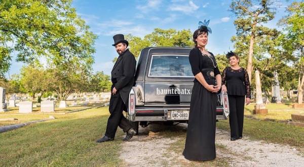 The Creepy Austin Ghost Tour That Takes You Through The City In A Hearse