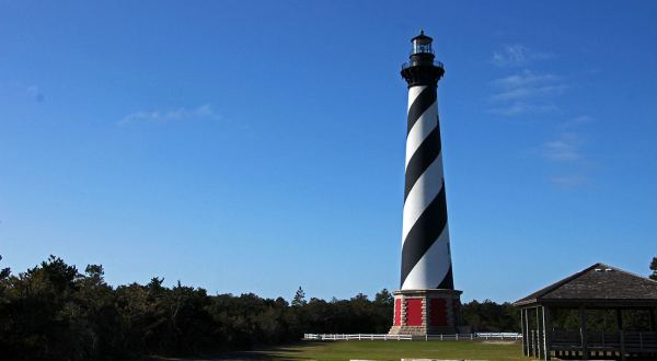 The Tallest Lighthouse In America Is Right Here In North Carolina And You’ll Want To Climb To The Top