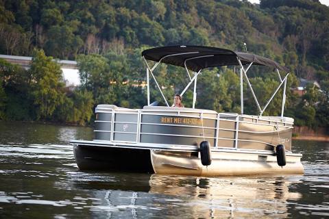 Explore Pittsburgh's Three Rivers From Aboard This Cozy Pontoon Boat