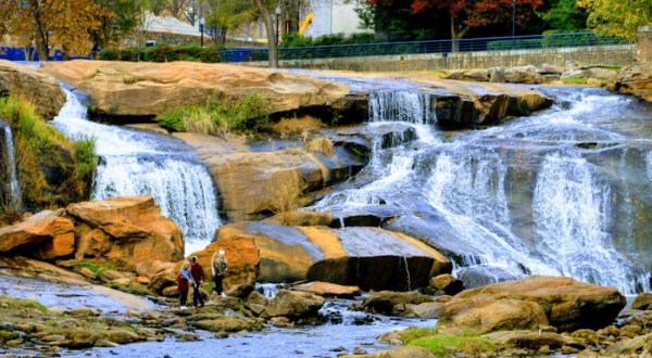 Discover One Of South Carolina’s Most Majestic Waterfalls – No Hiking Necessary