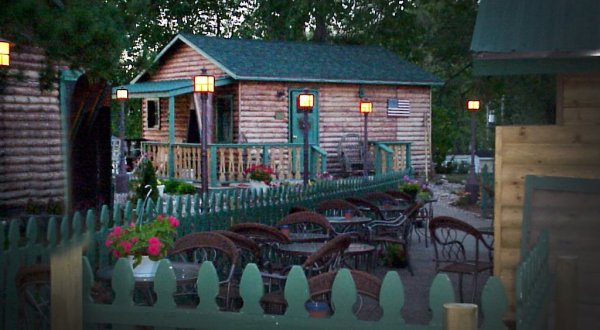 This River Cabin Resort In Iowa Is The Ultimate Spot For A Getaway