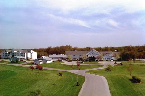 This Indiana Amish Village Is An Old World Paradise You'll Never Want To Leave