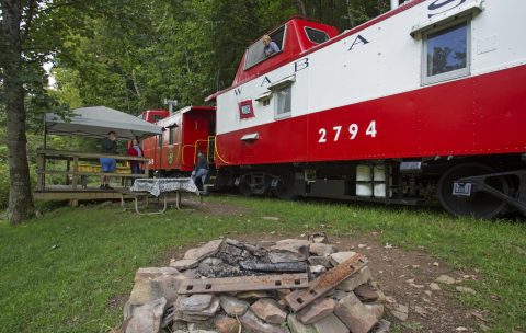 The Castaway Caboose Train Is Both A Train And A Hotel Suite On Wheels In West Virginia