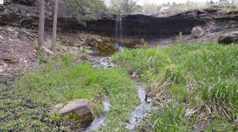Your Kids Will Love This Easy Half-Mile Waterfall Hike Right Here In Kansas